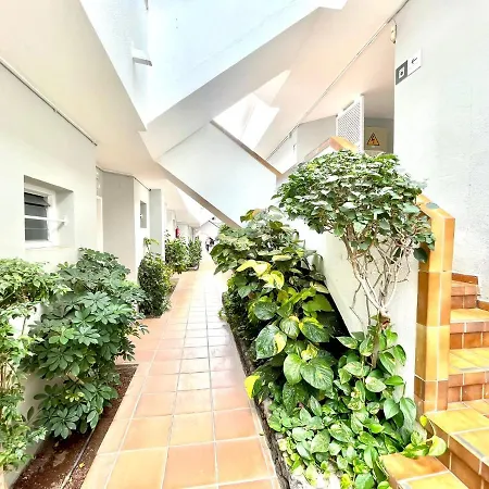 Bonito Estudio Con Wifi Y Piscina Comuna En La Costa Sur De Tenerife 公寓 *