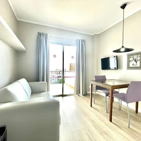 Bonito Estudio Con Wifi Y Piscina Comuna En La Costa Sur De Tenerife 公寓